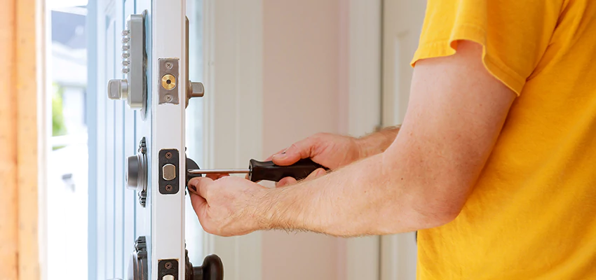 Eviction Locksmith For Key Fob Replacement Services in Roseville, CA